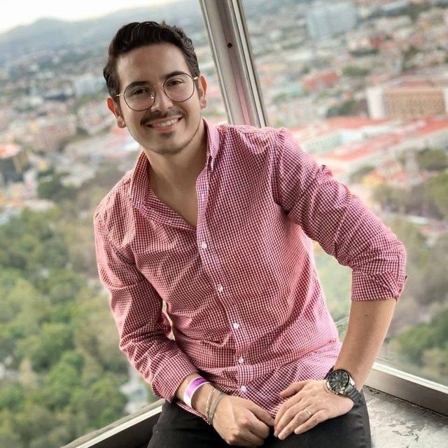 Sebastián  Argüello Valbuena , Psicólogo Ciudad de México