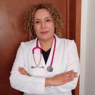 Ampliar imagen: Alejandra Méndez, Pediatra Oaxaca de Juárez