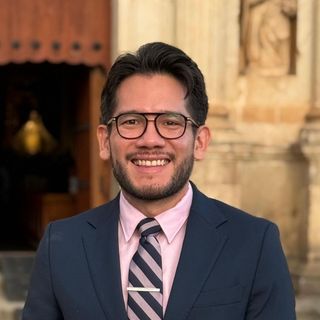 Dr. Enrique Pérez Ibarra