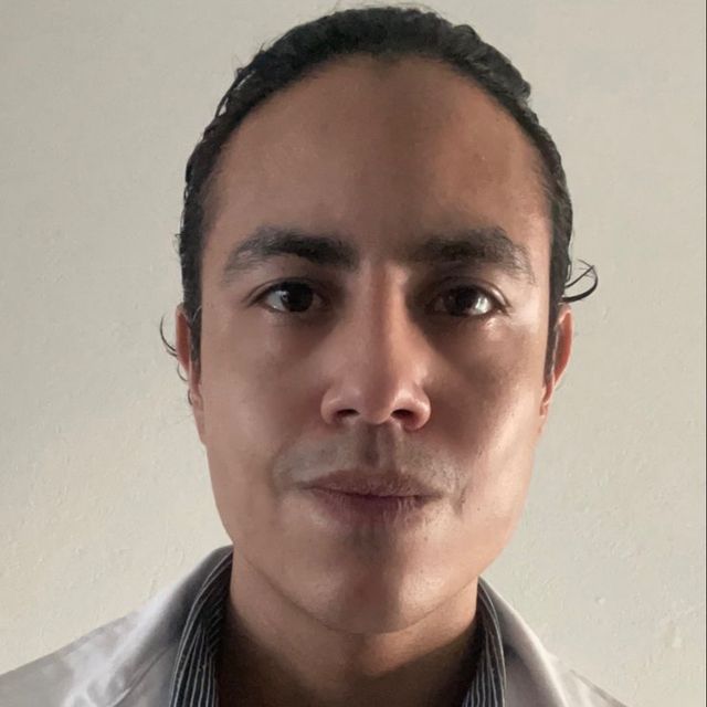 Rodrigo Orozco Vega, Oftalmólogo Mérida