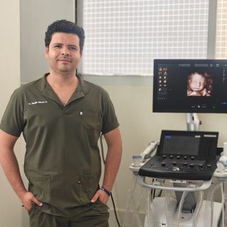 Ampliar imagen: Francisco Hermilo Salgado Marquez, Médico general Chilpancingo