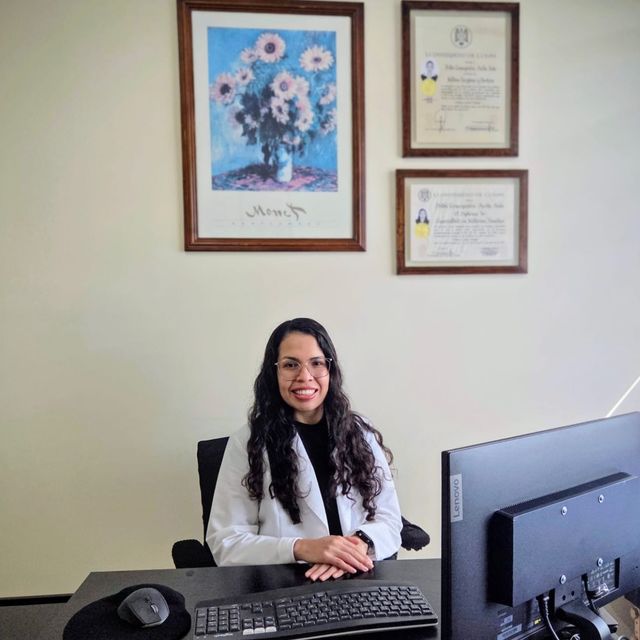 Frida Concepcion Avila Soto, Médico de familia Colima