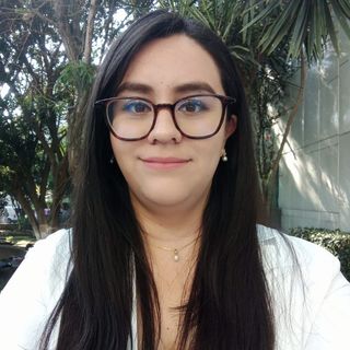 Ampliar imagen: Amayrani Peralta De Avila, Médico general Tlalnepantla de Baz