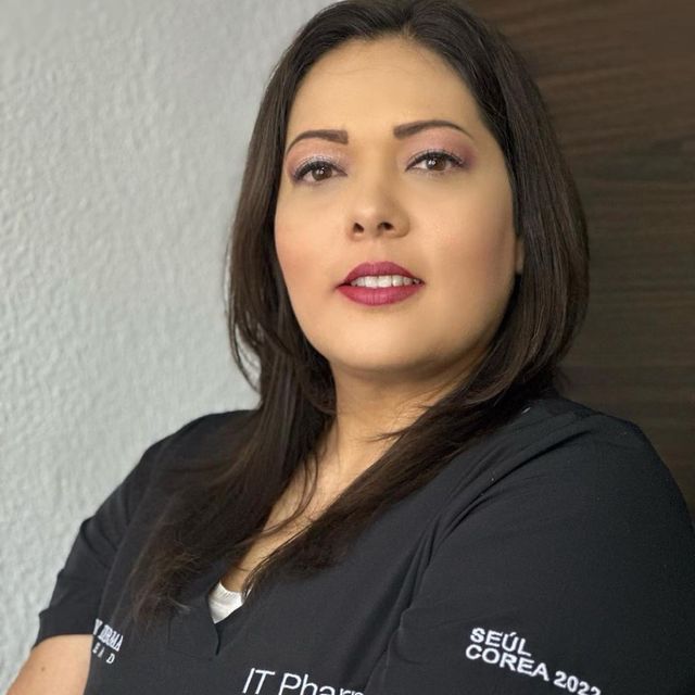 Cinthya Nallely Sariñana Flores, Médico estético Zacatecas