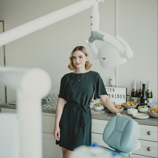 Ampliar imagen: Wendy Rodríguez Chico, Dentista - Odontólogo León