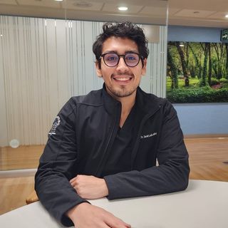 Ampliar imagen: David León , Médico general Ciudad de México