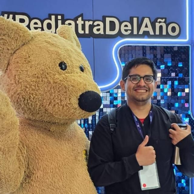 Omar Eduardo Chavez Ortiz , Médico general Zapopan