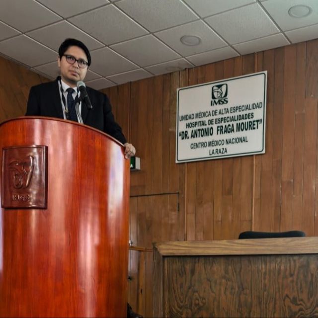 Luis Rodrigo Bañuelos Garcia, Internista Benito Juárez