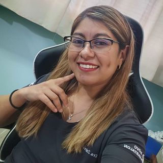 Ampliar imagen: Zaira Itzel López Navarro, Médico general Nezahualcóyotl