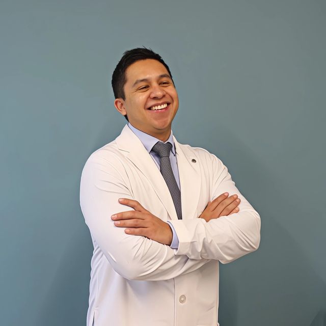 Alejandro González Araujo, Cirujano general Naucalpan de Juárez