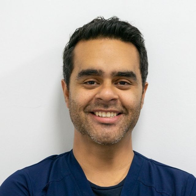 Daniel Ernesto Balderas	Tovar, Dentista - Odontólogo Ciudad Obregon