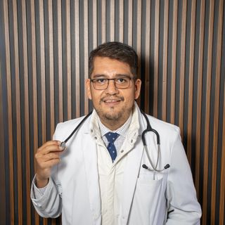 Dr. Miguel Ángel Santos León
