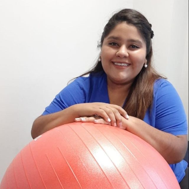 Alejandra  Ugalde Rivera, Fisioterapeuta Querétaro