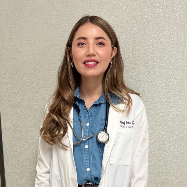 Karely  Ochoa Fregoso , Geriatra Salamanca