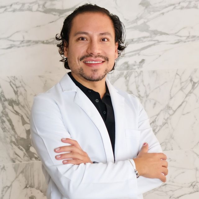 José Antonio González Montes de Oca, Médico general Toluca