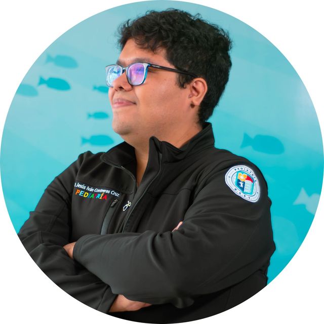 Jesús Iván Contreras Cruz, Pediatra Minatitlan