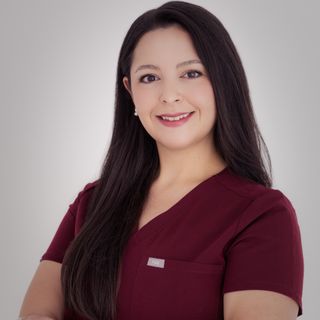 Ampliar imagen: Valeria Priscilla Rendon Muñoz, Cirujano general Guadalajara