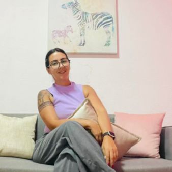 Adriana Cuevas, Psicólogo Tijuana