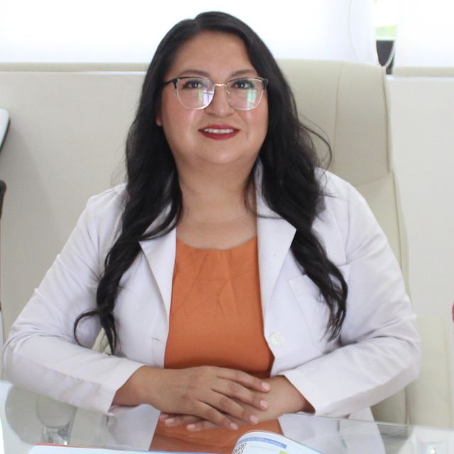 Carolina Andrea Gonzalez Perez, Médico general Toluca de Lerdo