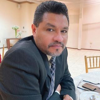 Ampliar imagen: Jesus José Morales Alvarez, Internista Torreon