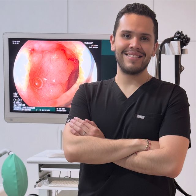 Germán Alejandro Román Lugo, Gastroenterólogo Ciudad de México