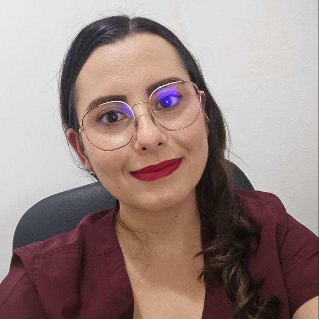 Diana Cuevas, Médico general Tala