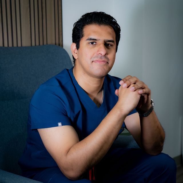 Oscar López Urrutia, Médico general Ciudad de México