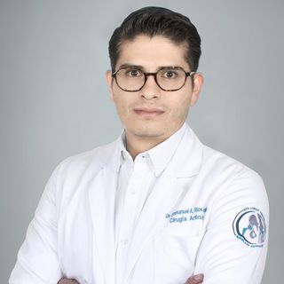 Ampliar imagen: Emmanuel Alejandro Rios Zavala, Traumatólogo Naucalpan de Juárez