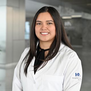 Dra. Jessica Paredes Hernández