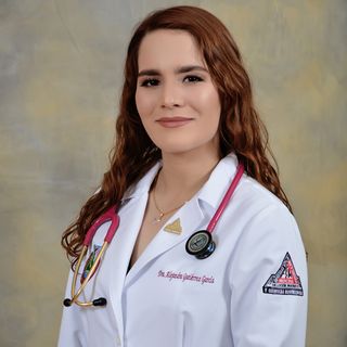 Ampliar imagen: Alejandra Gutierrez García, Médico general Chihuahua