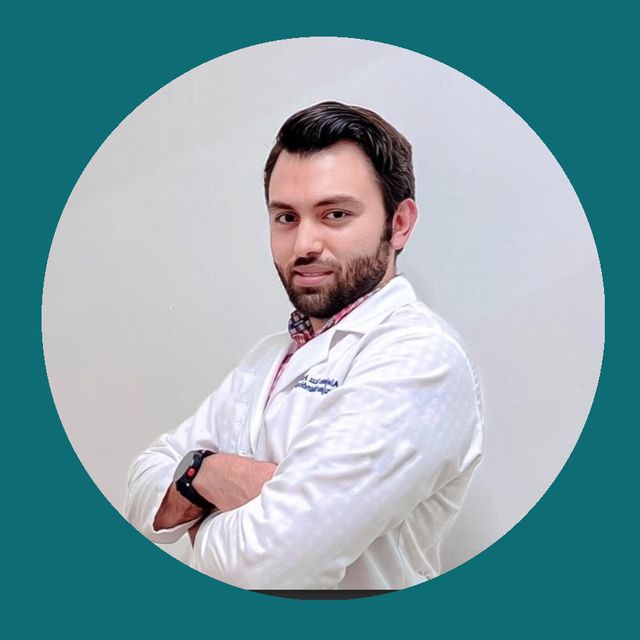 Alejandro Cruz Aguilar, Oftalmólogo Villahermosa