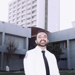 Dr. Javier Enrique Cervantes Salazar