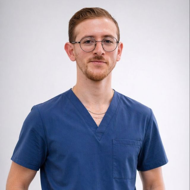 Erick Esteban  Gutiérrez Hernández , Fisioterapeuta Ensenada