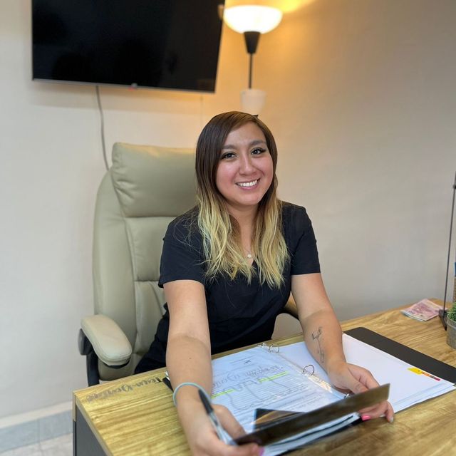 Ayerim Estephania Flores Ramírez, Dentista - Odontólogo Coyoacán