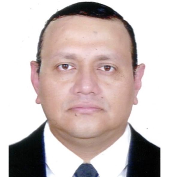 David Eduardo Cobos Mite, Neurocirujano Ciudad de México