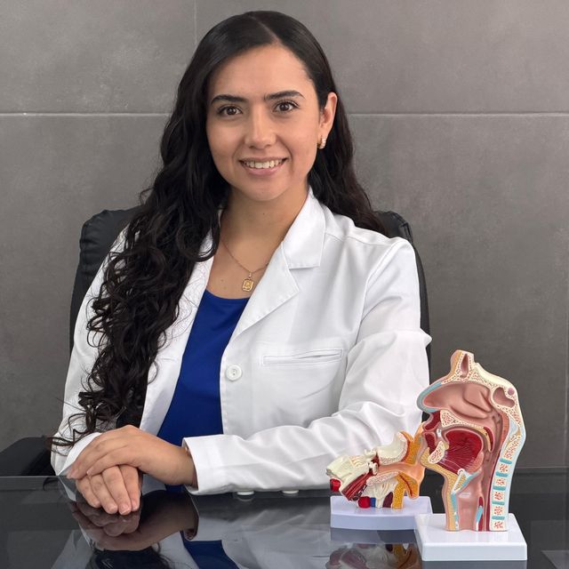 Carla Pérez Trigo, Otorrinolaringólogo Pachuca