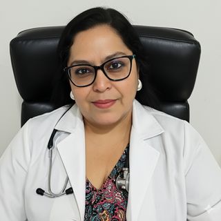 Ampliar imagen: María Teresa Espinoza Chávez, Médico de familia Cancun