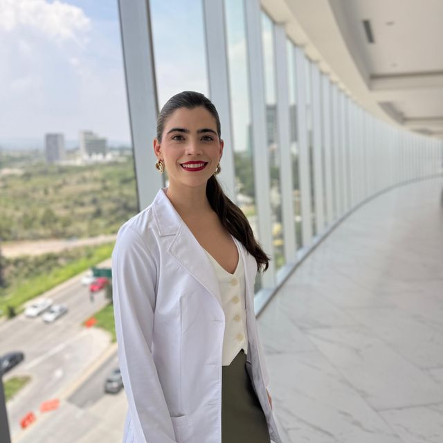 Alejandra Locken Castilla, Internista Zapopan