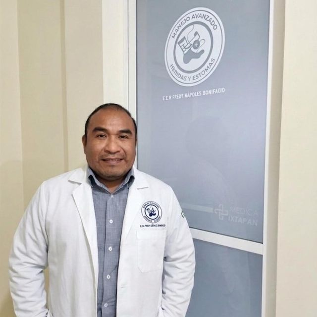 Fredy Napoles Bonifacio, Enfermero Ixtapan de la Sal