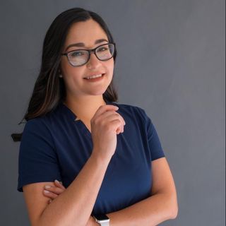 Karen Itzel Ríos de la Torre, Cirujano de la mano San Luis Potosi