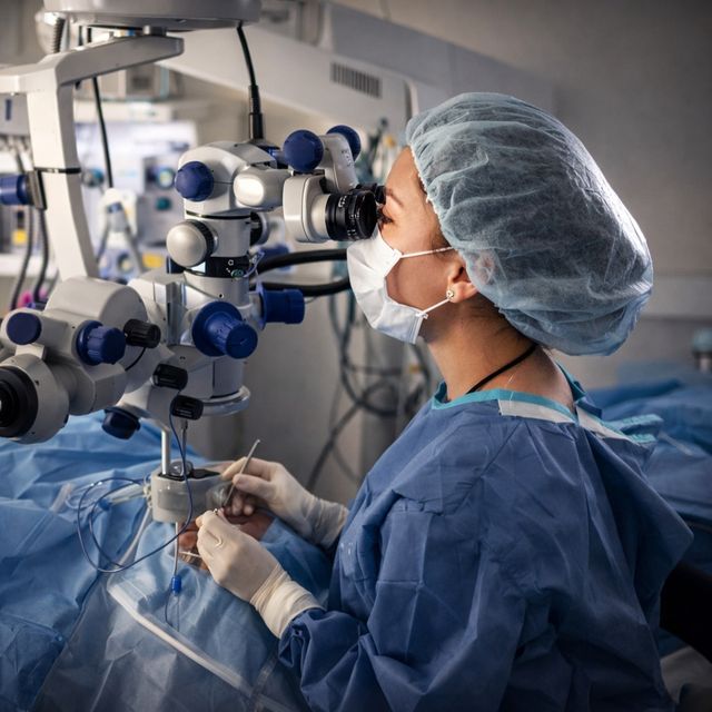 Ana Beatriz Enríquez González, Oftalmólogo Victoria de Durango