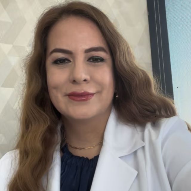 Angie Oblitas Alcázar