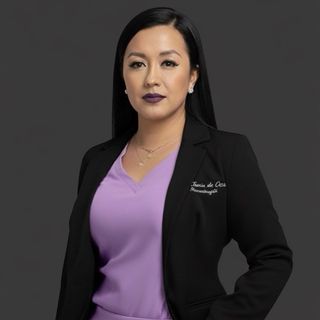 Ampliar imagen: Thania De Oca Mora, Neurocirujano Gustavo A Madero