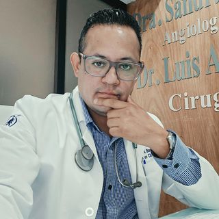 Dr. Luis Armando Barrera Fuentes