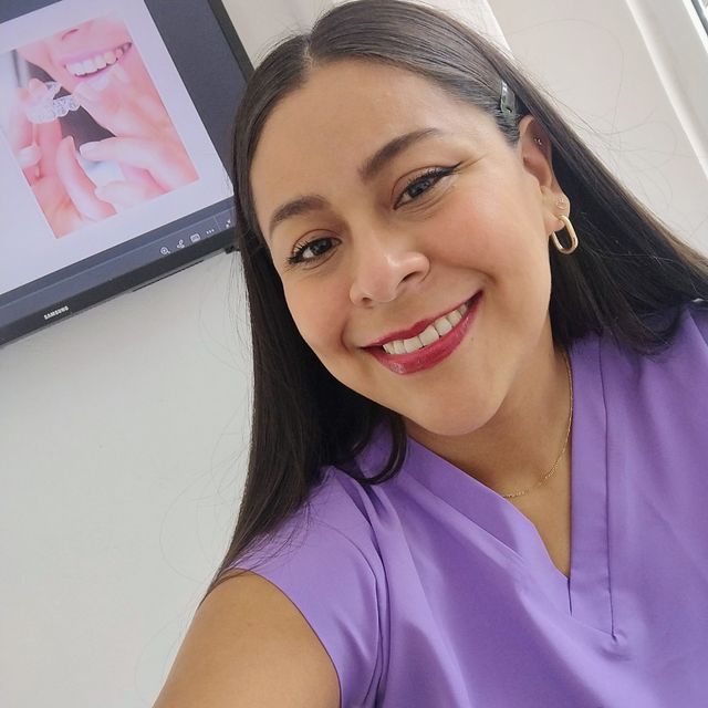 Alejandra Chávez Bautista, Ortodoncista San Nicolás de los Garza