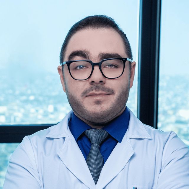 Manuel Eduardo Soto Guevara, Endocrinólogo Tecate