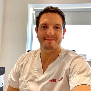 Ampliar imagen: Sebastián González Von Der Meden, Ortopedista Cuauhtémoc