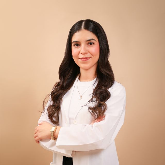 Carolina Huerta Martínez, Reumatólogo Monterrey