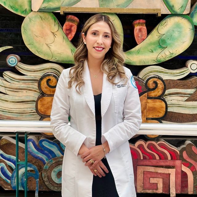 Gabriela Monserrat López Gallegos, Neurólogo pediatra Tuxtla Gutierrez