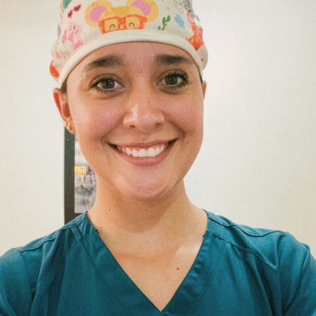 Ana Victoria Hernández Mata, Dentista - Odontólogo Cuernavaca